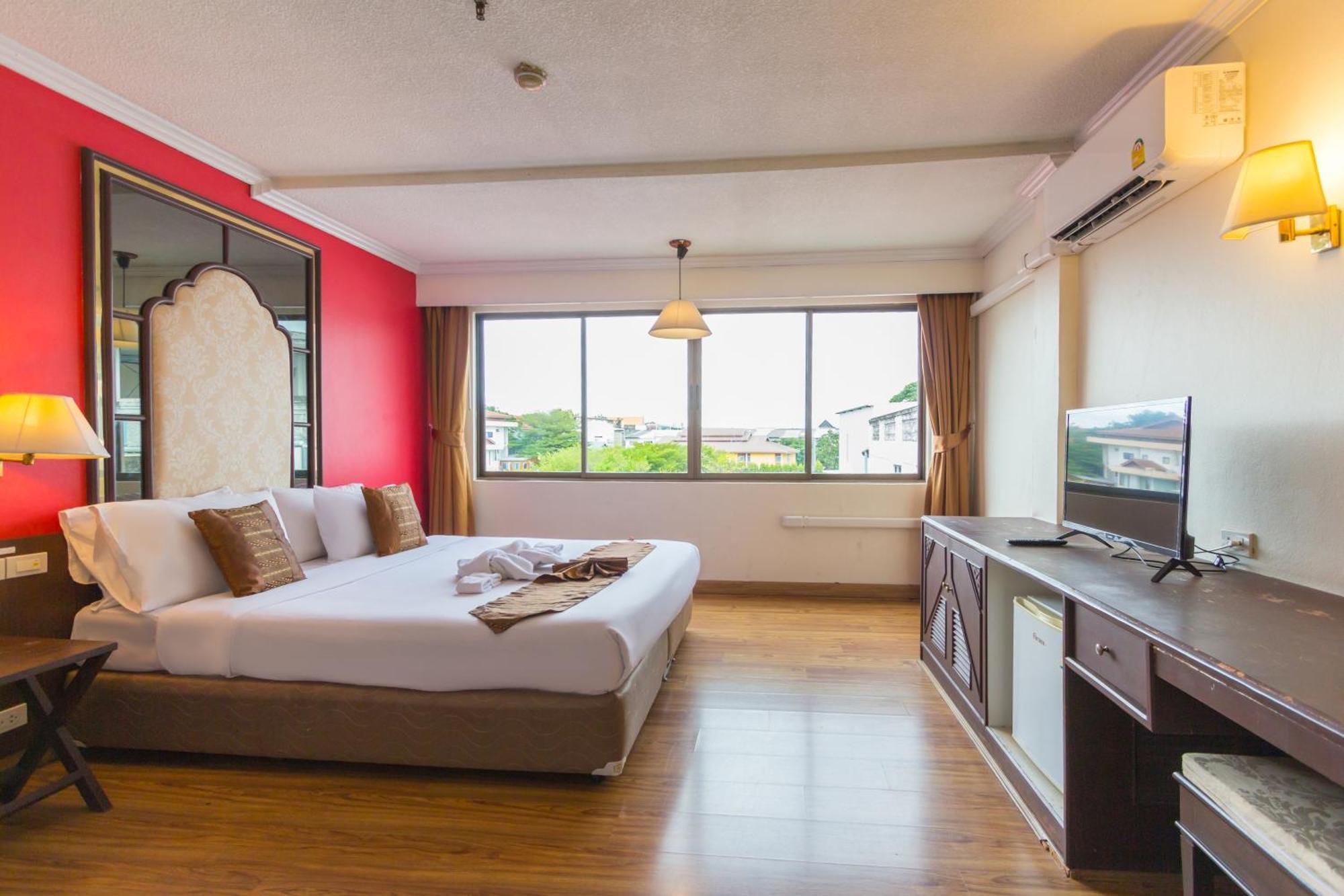 Bp Chiangmai City Hotel Chiang Mai Ngoại thất bức ảnh